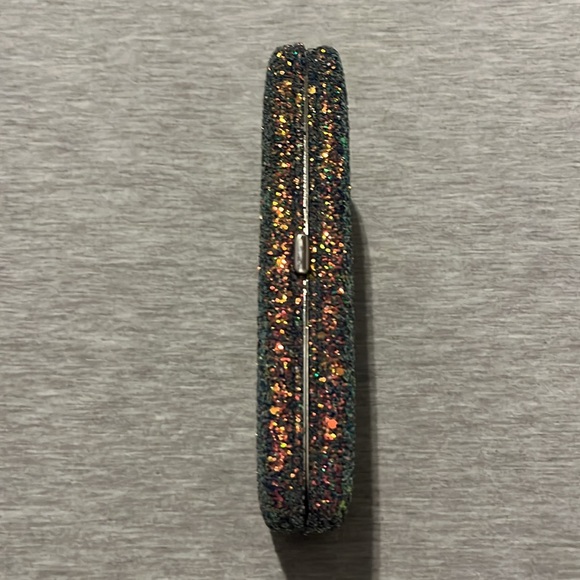 IT COSMETICS Rockstar Brushes Set Powder Highlight Shadow + Glitter Clutch NWOT - Picture 6 of 6